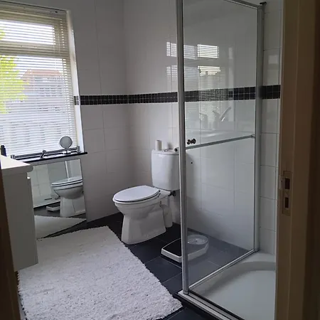 アパート Complete Woning Met Zonnige Achtertuin *