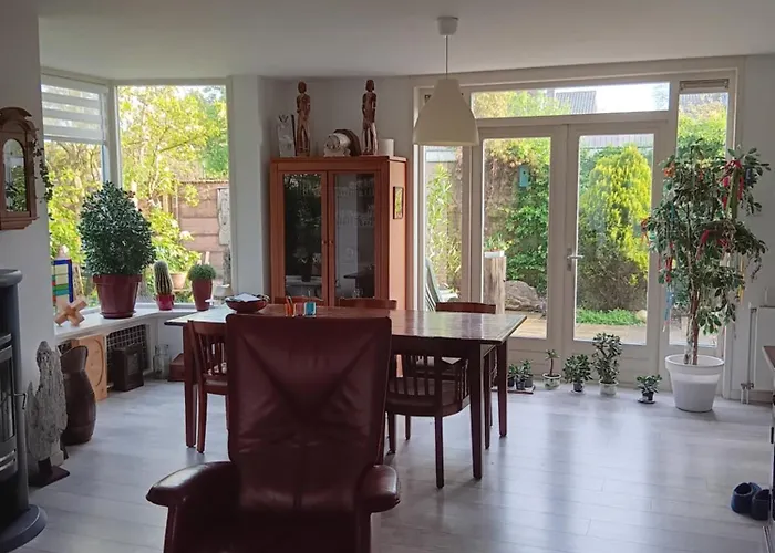 Complete Woning Met Zonnige Achtertuin Daire Gouda