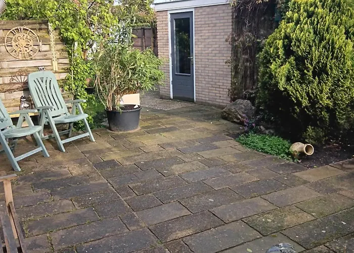 Complete Woning Met Zonnige Achtertuin Appartement