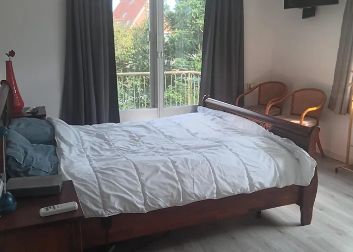 Daire Complete Woning Met Zonnige Achtertuin *